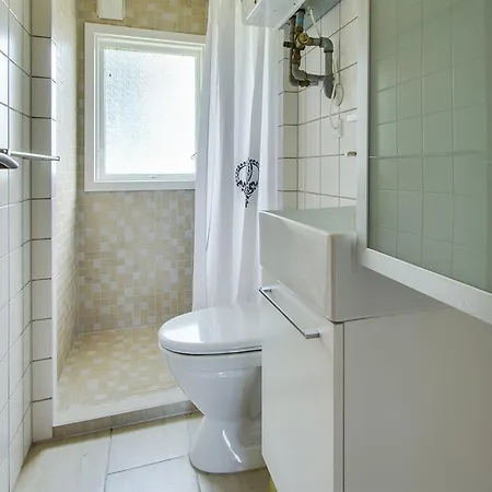 Four-bedroom Holiday In * Hals